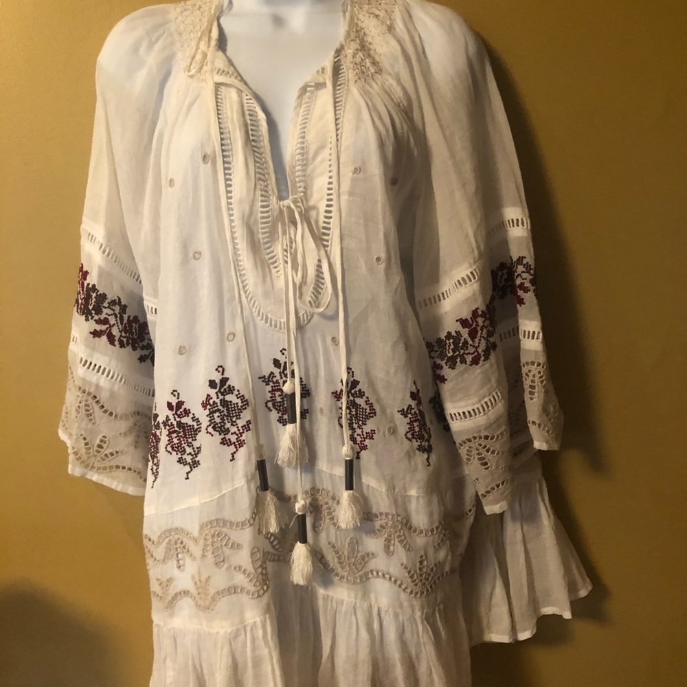 White tunic/dress embroidery details Free People